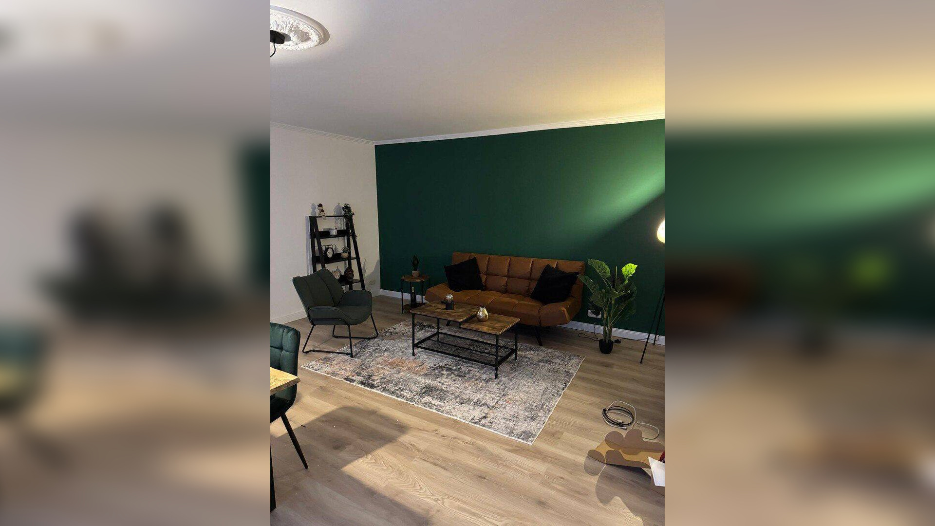 „Move in ready“ möblierte 70 qm City-Wohnung im Herzen von Wiesbaden (ab 01.09) – 65189 Wiesbaden – Vorschaubild 3