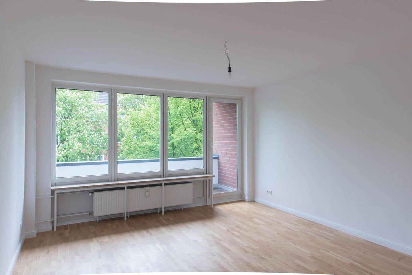 Helle 3-Zimmer-Wohnung mit Balkon & TG Stellplatz in HH-Hohenfelde – (frei lieferbar) – 22087 Hamburg – Vorschaubild 4
