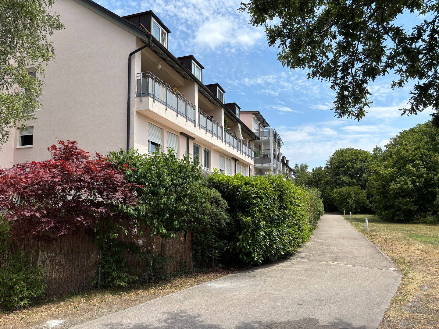 Schöne 2-Zimmer-Wohnung (vermietet) in begehrter Lage von München-Daglfing – 81929 München – Vorschaubild 3