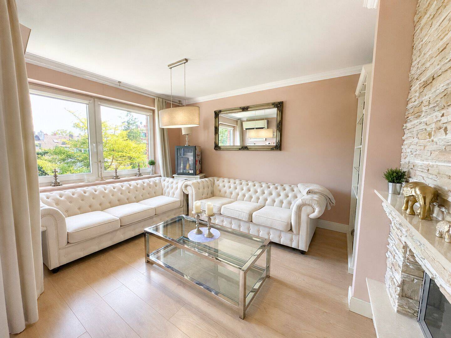 Moderne 4-Zimmer-Eigentumswohnung mit Balkon, Klimaanlage und Stellplatz – 40470 Düsseldorf – Vorschaubild 3