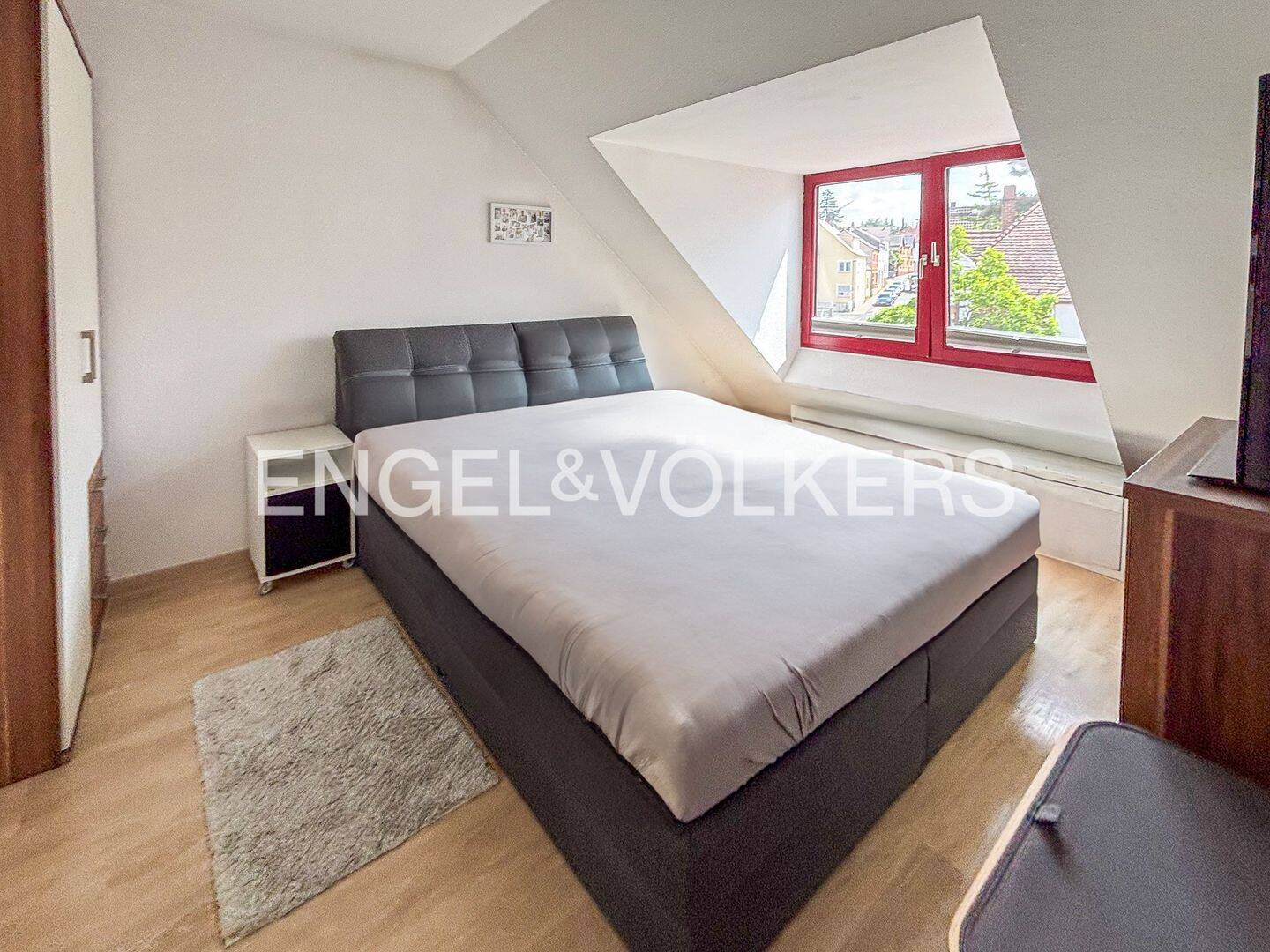 Gemütliche 3-Zimmer-Dachgeschosswohnung Ortskern von Mainz-Bretzenheim – 55128 Mainz – Vorschaubild 3