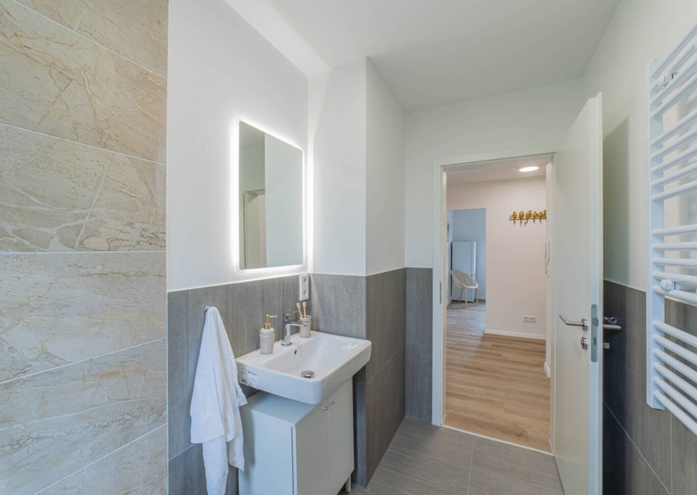 Erstbezug nach Kernsanierung: 2 Zimmer Wohnung in Berlin Charlottenburg – 10589 Berlin – Vorschaubild 4