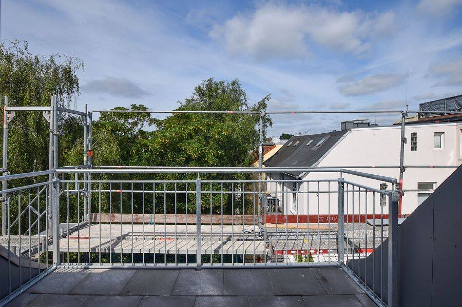 Lichtdurchflutetes Penthouse mit großer Dachterrasse zum ruhigen Innenhof in Hamburg-Eppendorf! – 20251 Hamburg – Vorschaubild 3