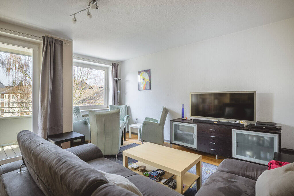 Gut geschnittene 3-Zimmer-Wohnung mit 2 Balkonen in ruhiger Wohnlage im Herzen von Aachen – 52064 Aachen – Vorschaubild 3