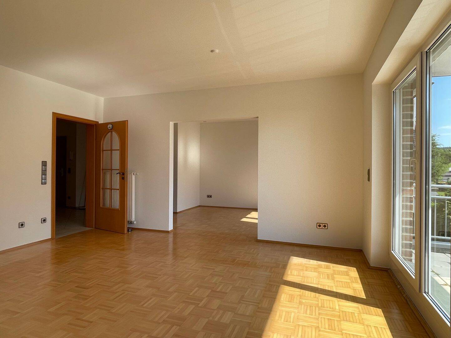 Charmante Eigentumswohnung mit schönem Balkon in ruhiger Lage von Bielefeld-Stieghorst – 33605 Bielefeld – Vorschaubild 3