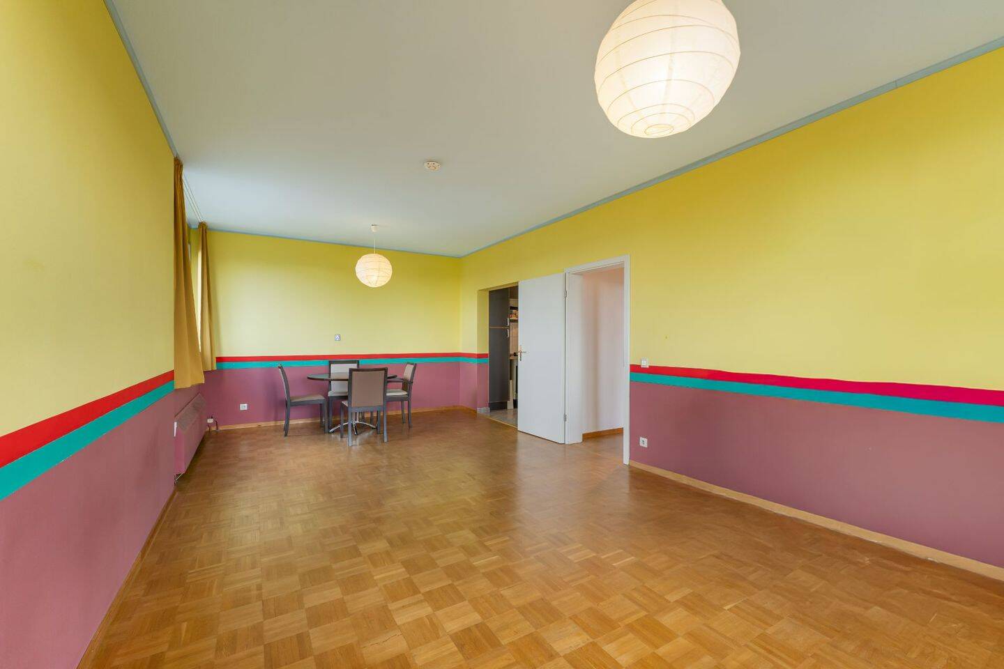 Gepflegter Wohnraum in Kölner Skyline mit Aussicht ab sofort – 50823 Köln – Vorschaubild 3