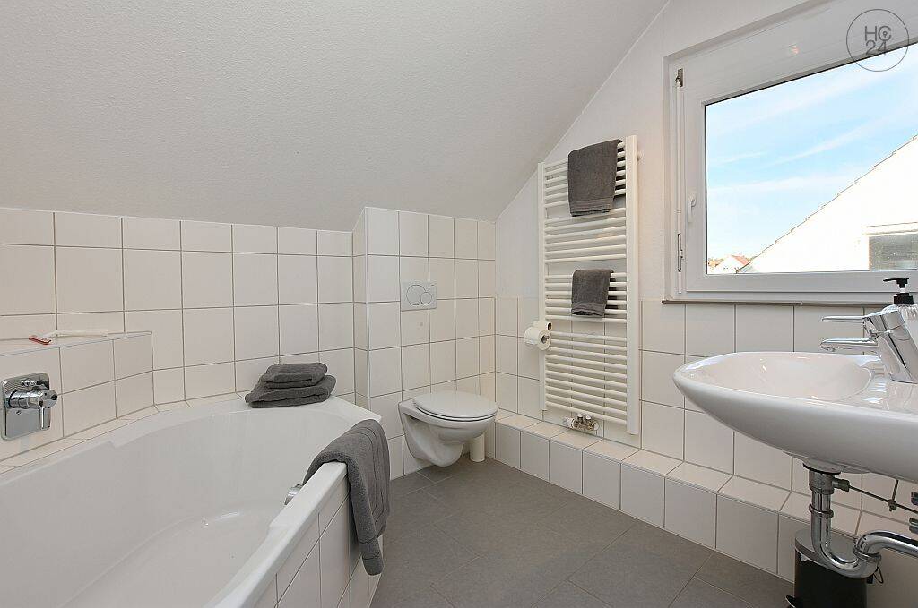 Modern möblierte Wohnung mit Loggia in Stuttgart Degerloch – 70597 Stuttgart – Vorschaubild 3