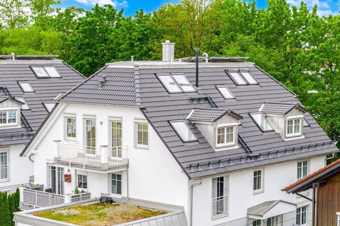 Ihr neues Zuhause: Moderne 4 Zimmer-Maisonette-Wohnung mit großer Dachterrasse! – 81249 München – Vorschaubild 3