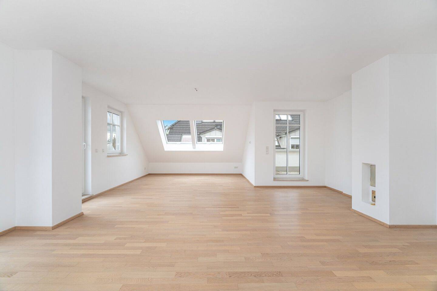 Ihr neues Zuhause: Moderne 4 Zimmer-Maisonette-Wohnung mit großer Dachterrasse! – 81249 München – Vorschaubild 4