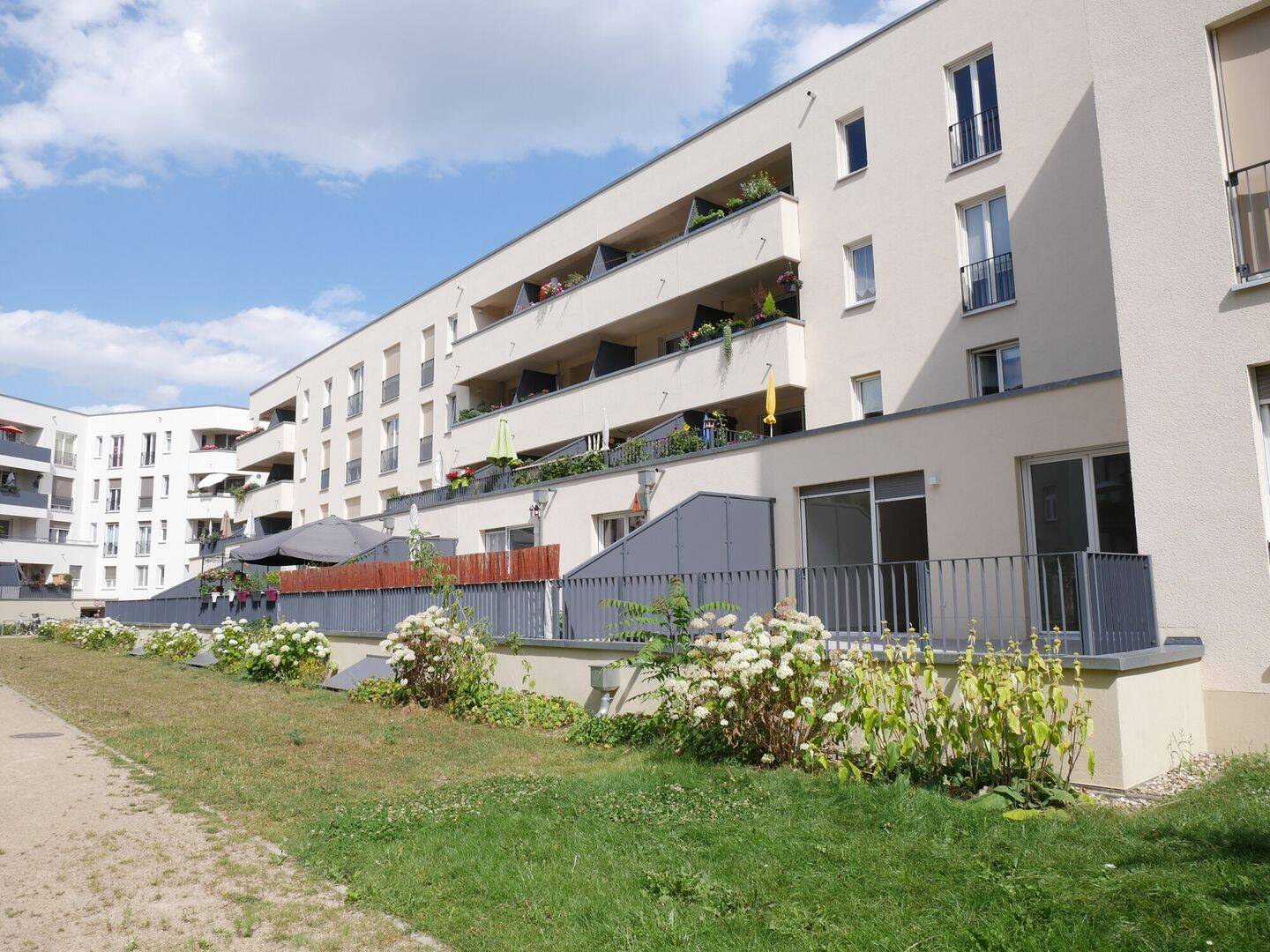 Moderne Etagenwohnung zur Miete mit Terrasse in Dresden Pieschen – Wentzel Dr. – 1127 Dresden – Vorschaubild 3