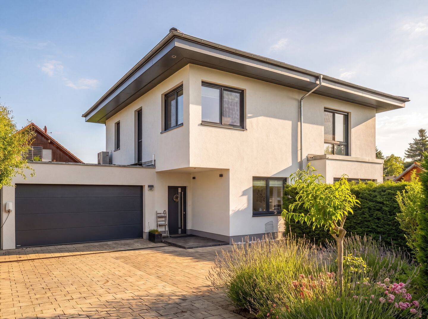 Exklusives Einfamilienhaus mit Smart Home und stilvoller Architektur – 12487 Berlin – Vorschaubild 3