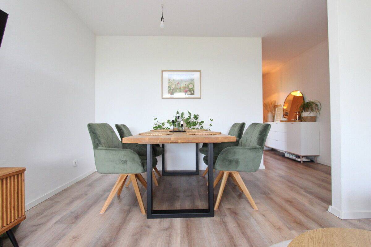 Moderne 3-Zimmer-Wohnung mit 2 Balkonen & Seeblick in Hamburg-Wandsbek – 22041 Hamburg – Vorschaubild 3