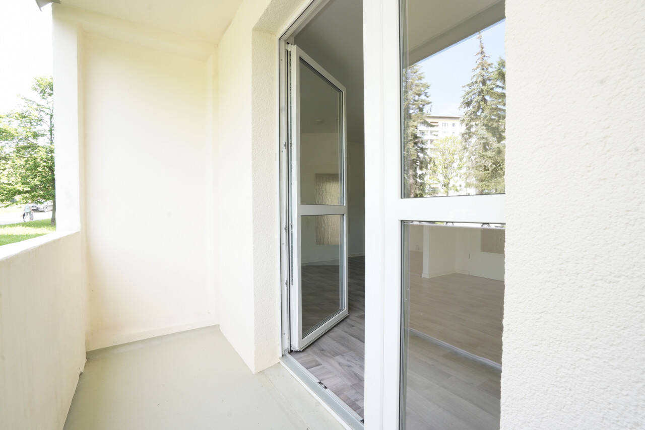 Balkon / Ebenerdige Dusche – 9130 Chemnitz – Vorschaubild 4
