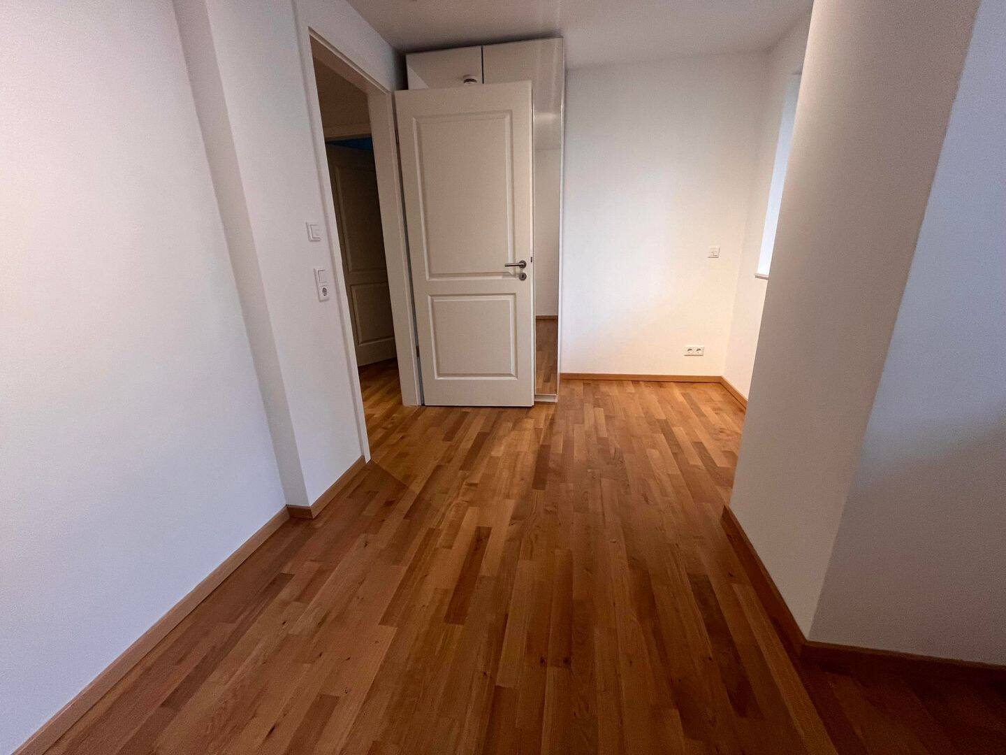Exklusives Leben an der Alsterschleife über 2 Etagen – 22399 Hamburg – Vorschaubild 4