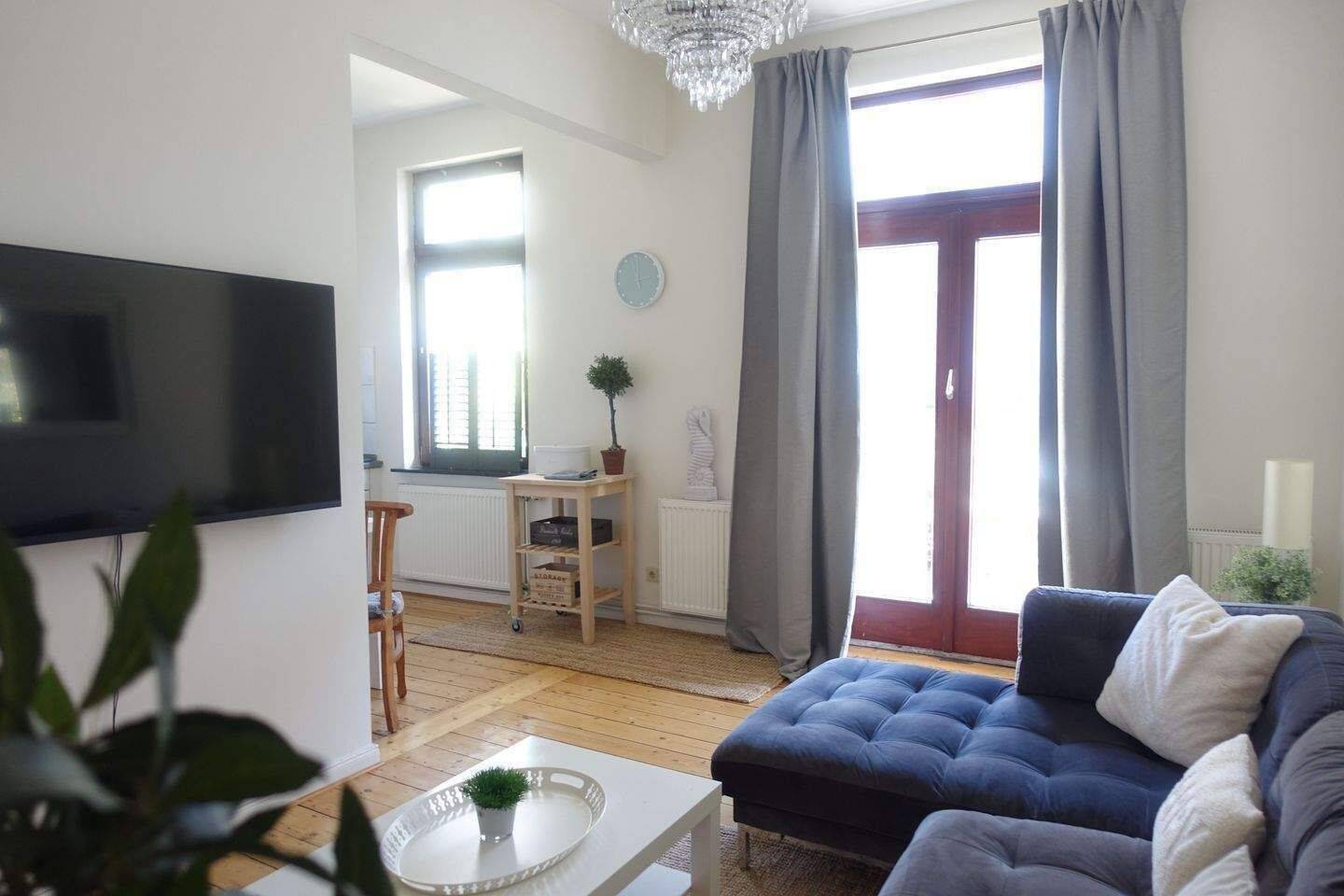 Nähe Tabakquartier – Kompl MÖBLIERT – N U R an 1 PERS – 28197 Bremen – Vorschaubild 3