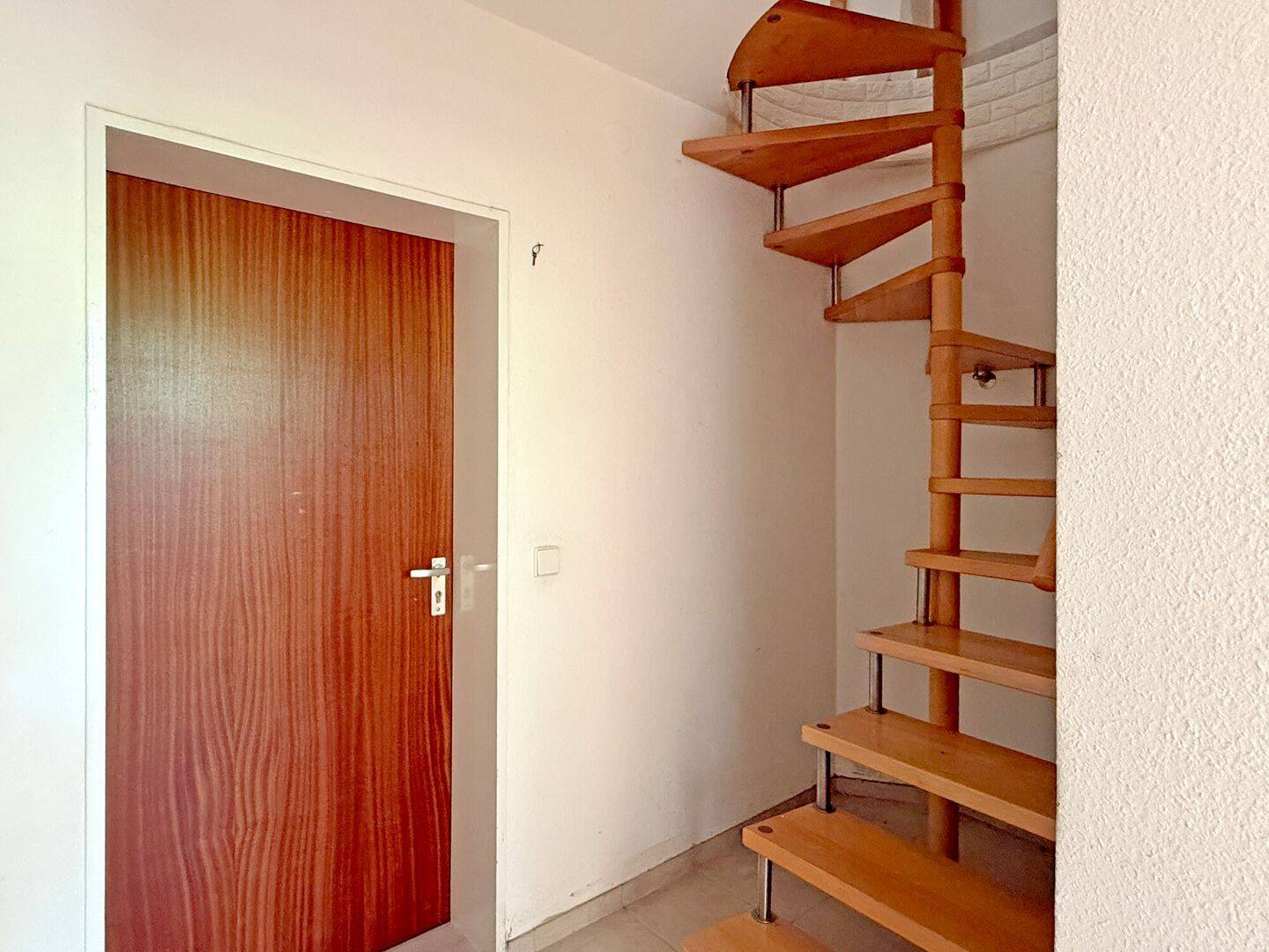 gepflegte Maisonettwohnung zum Kauf in Hamburg Lokstedt – Wentzel – 22529 Hamburg – Vorschaubild 4