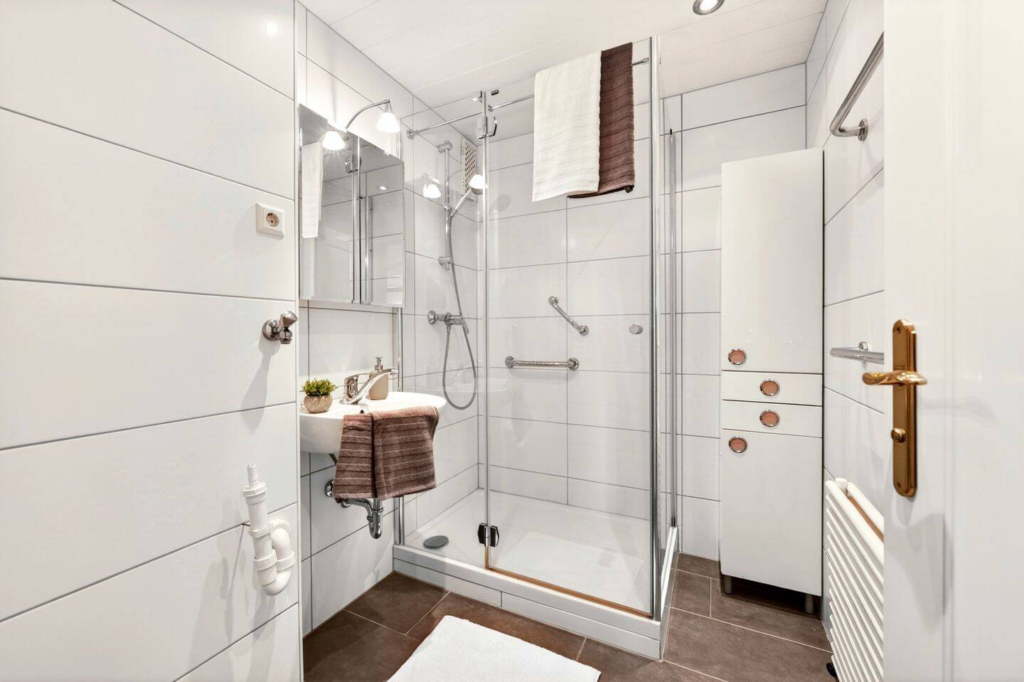 HOCH HINAUS – Gepflegte 3-Zimmer-Wohnung mit traumhaftem Fernblick & TG in Stuttgart-Möhringen – 70567 Stuttgart – Vorschaubild 5
