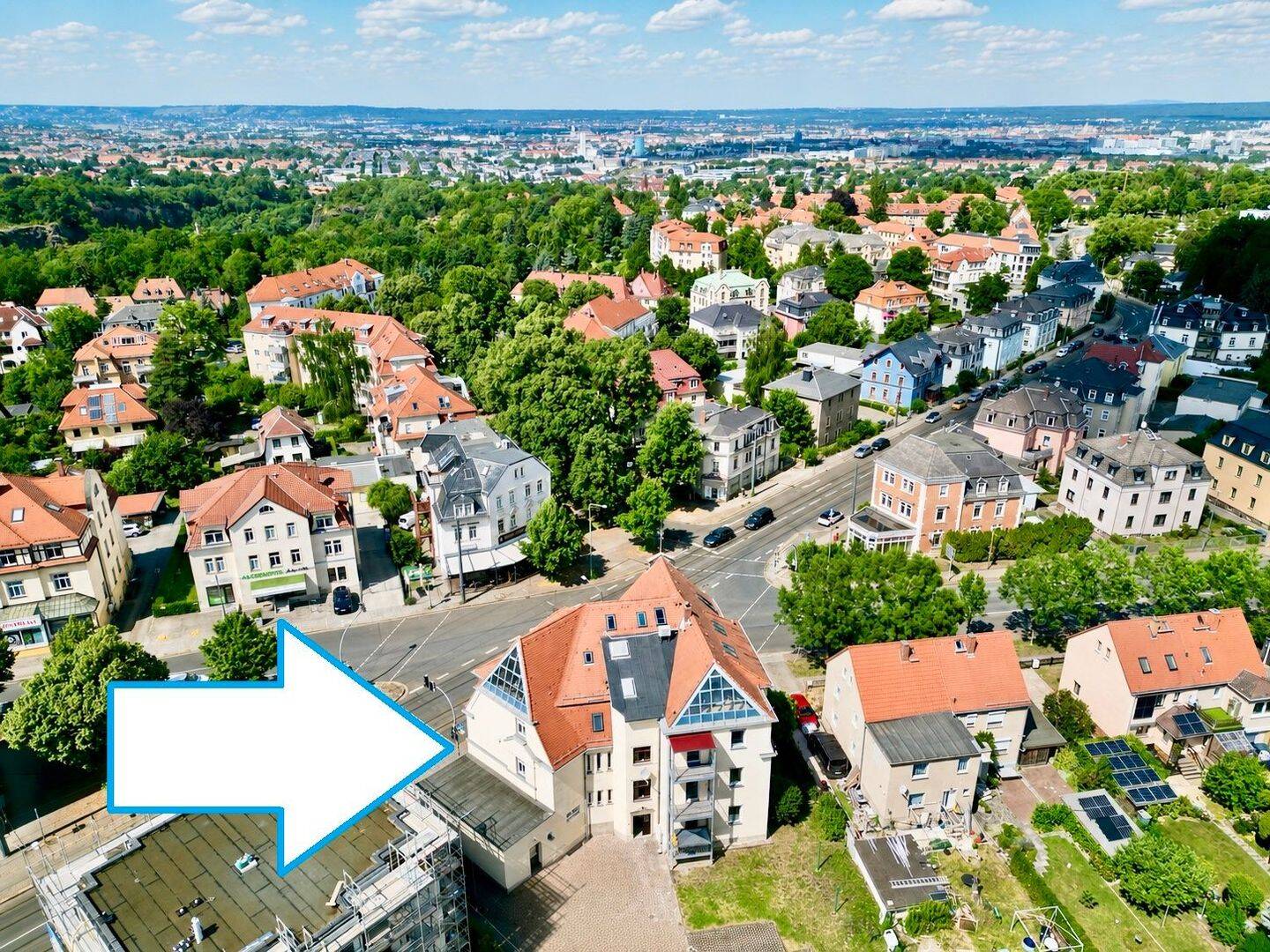 * modernisierte und schöne 2 Raumwohnung mit Einbauküche * – 1189 Dresden – Vorschaubild 3