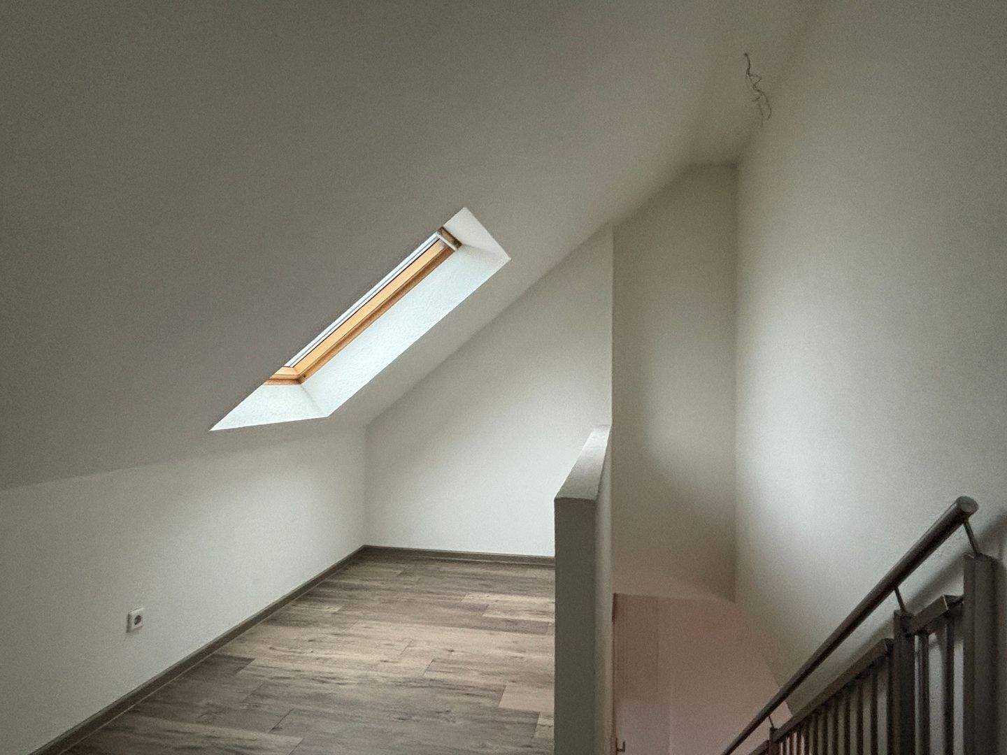 Grosszügige 3-4-Zimmer-Wohnung mit Balkon in Köln – 51147 Köln – Vorschaubild 8