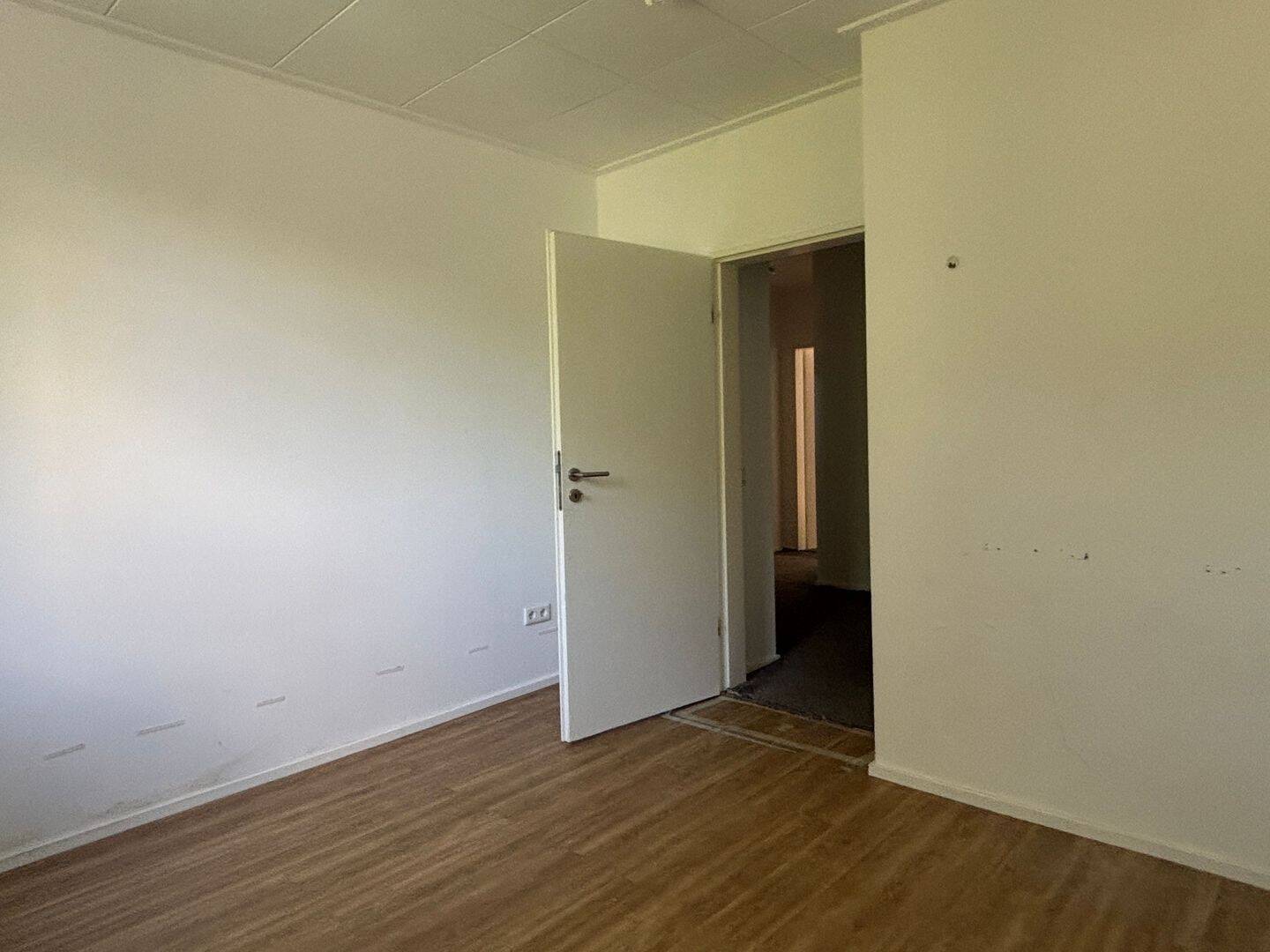 Praktisch, geschnittene 2 Zimmer Wohnung! – 47198 Duisburg – Vorschaubild 4
