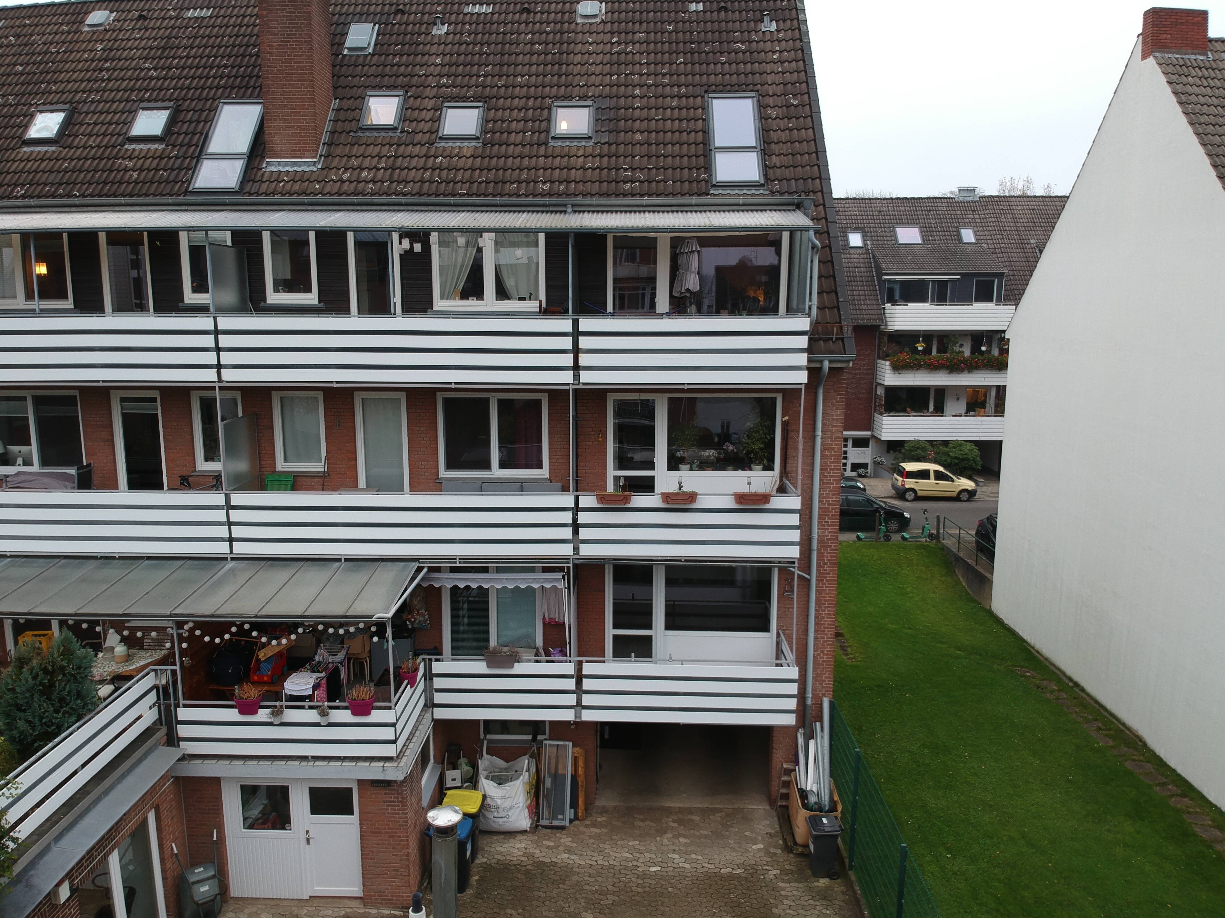 Schwachhausen – 2,5-Zi.-ETW samt Balkon in zentraler und ruhiger Lage! – 28213 Bremen – Vorschaubild 4