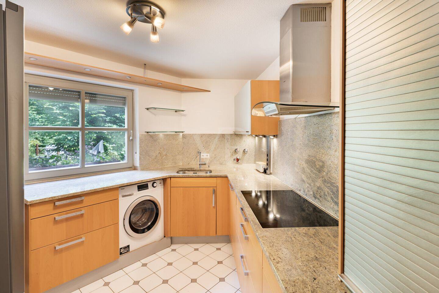 Großzügige Gartenwohnung in begehrter Lage mit idealem Grundriss – 81476 München – Vorschaubild 4