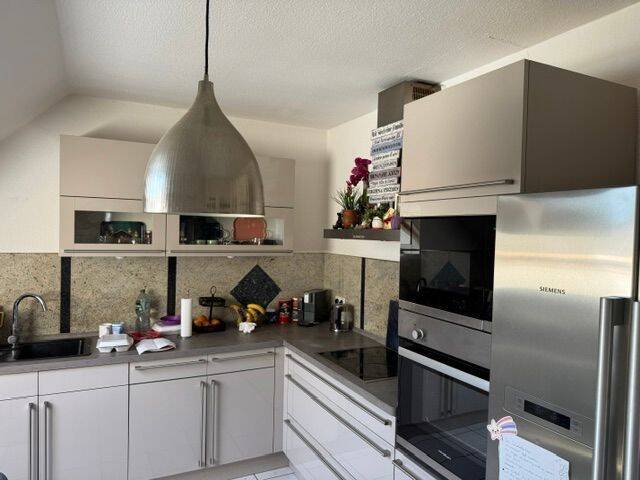 Haus im Haus! Moderne 3 ½ Zimmer-Wohnung über 2 Etagen mit 2 Balkonen und 2 Bädern, Aufzug – 45884 Gelsenkirchen – Vorschaubild 3