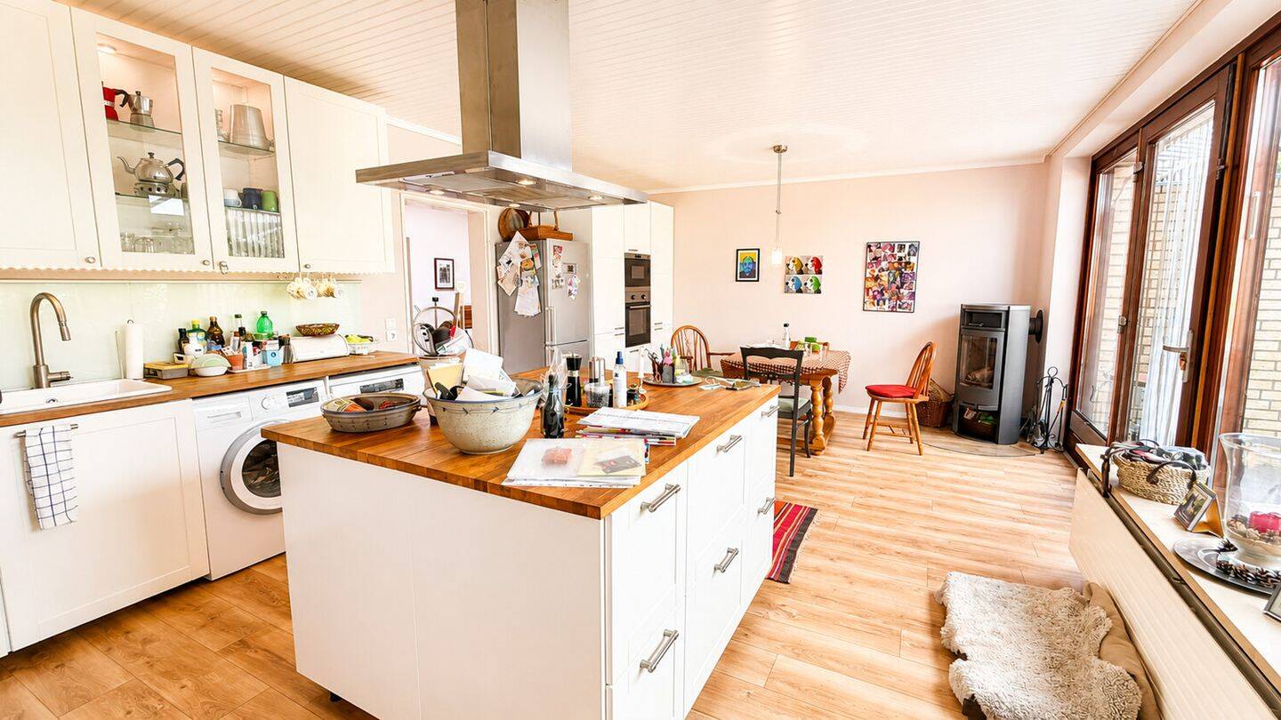 Modernes Reihenendhaus in zweiter Reihe mit Kamin und Privatwald – 21149 Hamburg – Vorschaubild 4