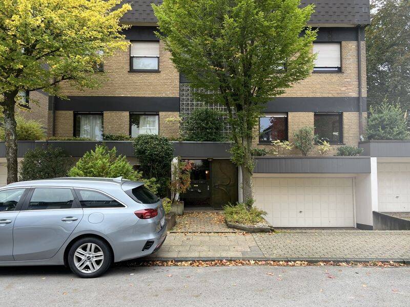 5 % Rendite in gefragter Lage – Zwei vermietete Wohnungen mit Balkonterrasse in Essen-Bredeney! – 45133 Essen – Vorschaubild 3