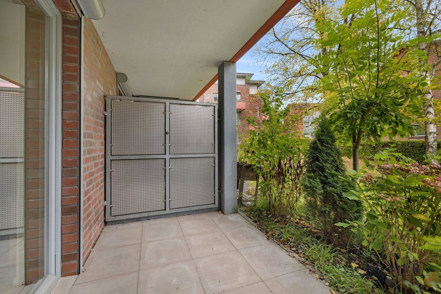 Ruhig gelegen & mit Terrasse – Charmante 3-Zimmer-Erdgeschosswohnung – 22529 Hamburg – Vorschaubild 4
