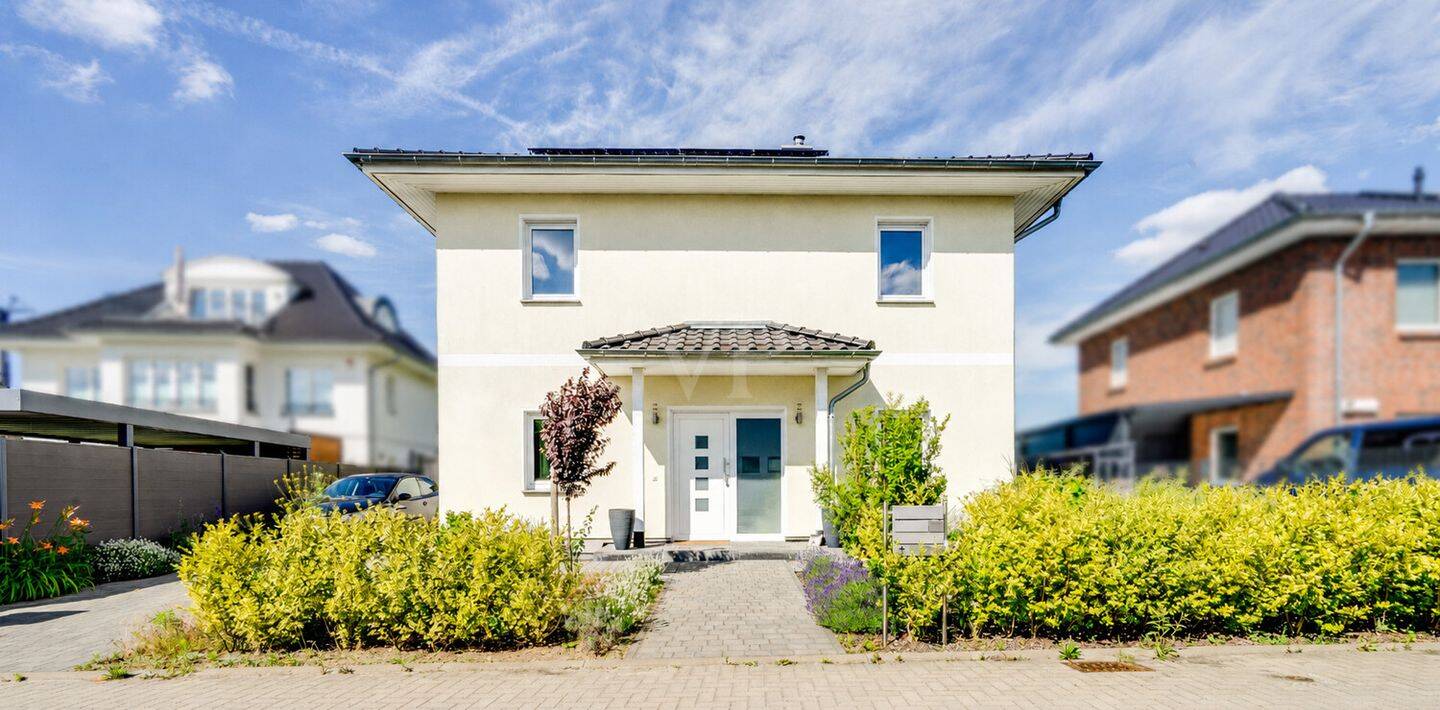 Sonnige Gartentage im jungen Einfamilienhaus mit Familienformat – 12623 Berlin – Vorschaubild 3
