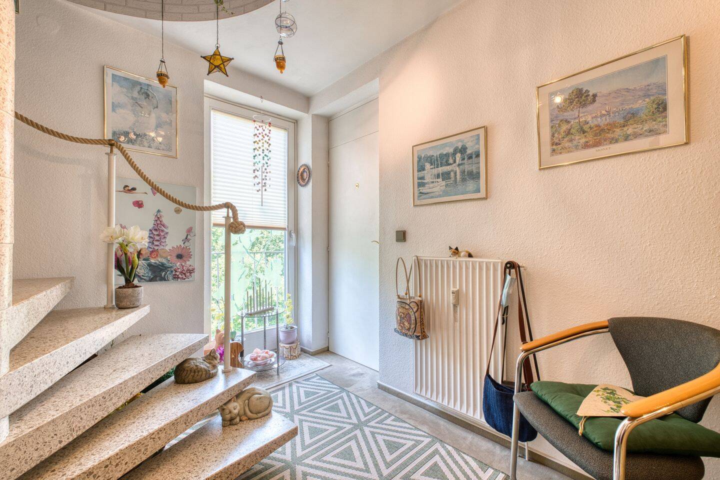 Maisonette mit Charakter: Südwest-Loggia, Einbauküche und Tiefgarage in Bremen-Burglesum – 28719 Bremen – Vorschaubild 3