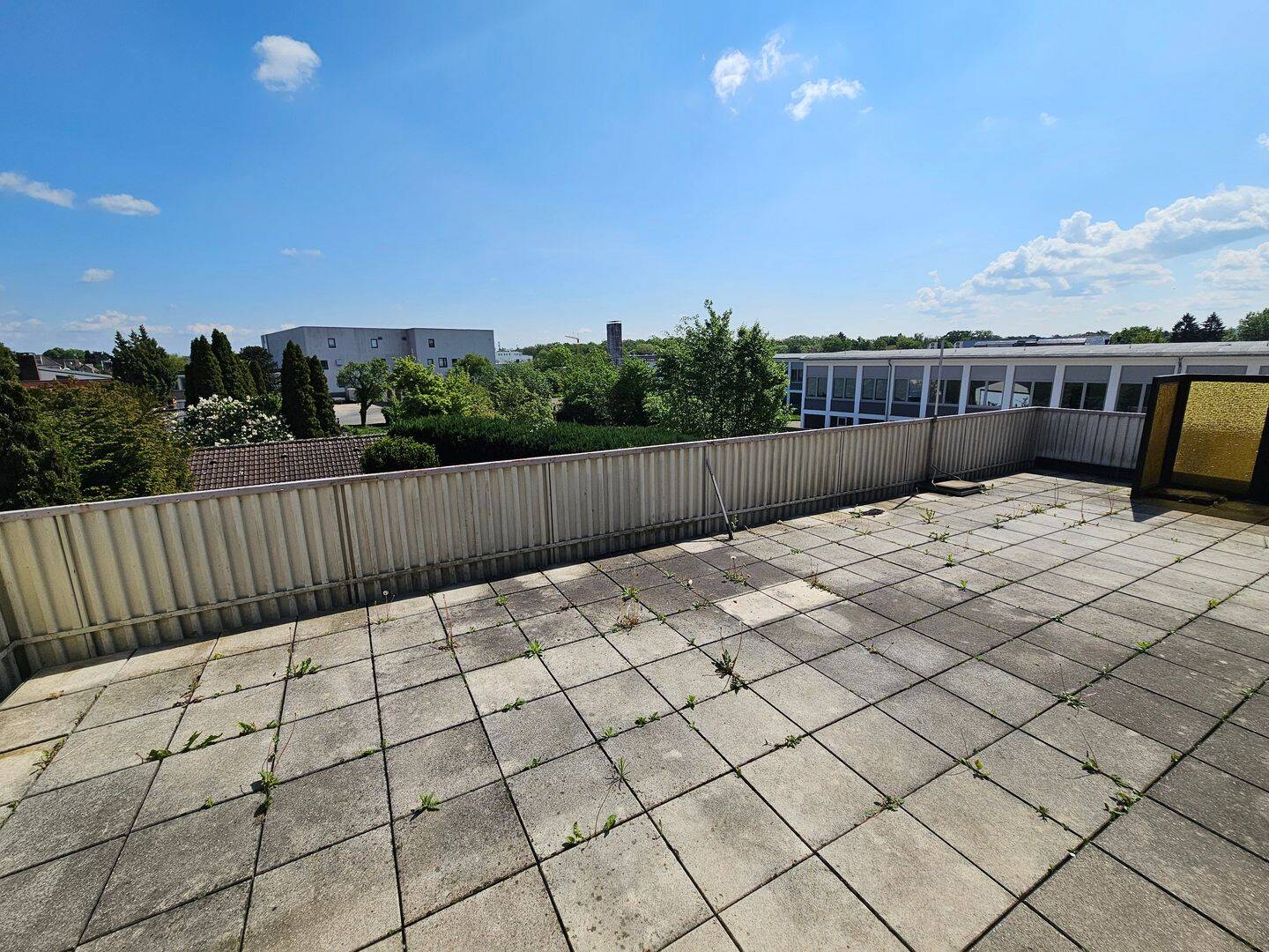 Sonnige Altbauwohnung mit riesen Terasse – 33609 Bielefeld – Vorschaubild 3