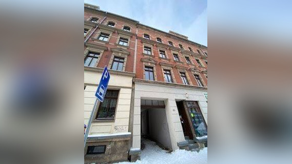 Helle 2-Zimmer mit EBK, neuem Laminat und Dusche in zentraler Lage! – Chemnitz – Vorschaubild 3