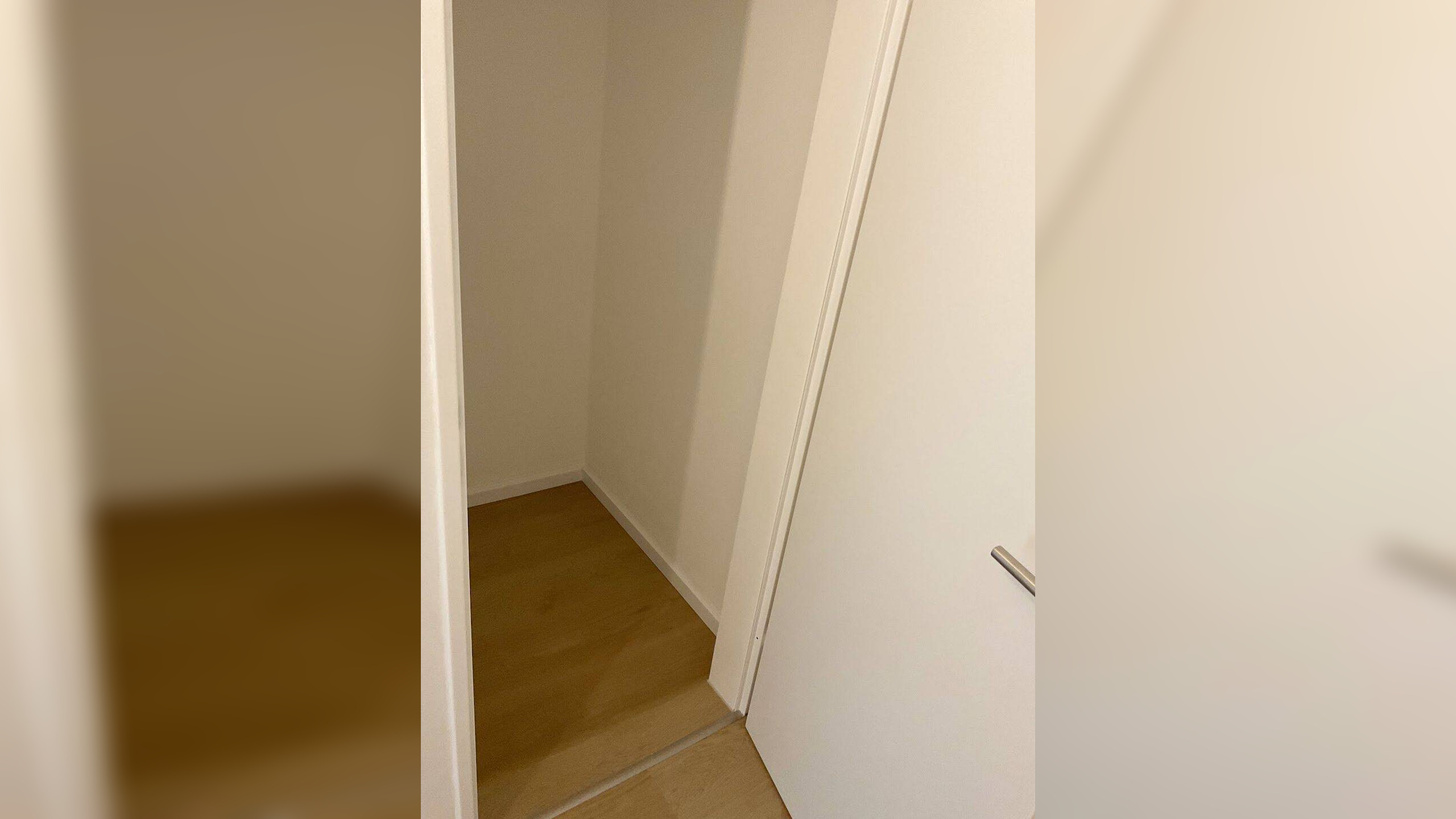 Große 2-Zimmer-Wohnung + Balkon, offener Kochbereich, Wannenbad, Aufzug – 44801 Bochum – Vorschaubild 5