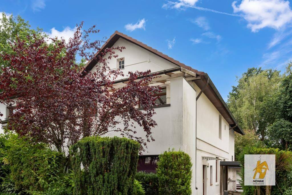 Attraktives Zinshaus mit 5 frei lieferbaren Wohneinheiten und insgesamt ca. 333,3 m² Wohnfläche auf einem circa 553 m… – 22559 Hamburg – Vorschaubild 3
