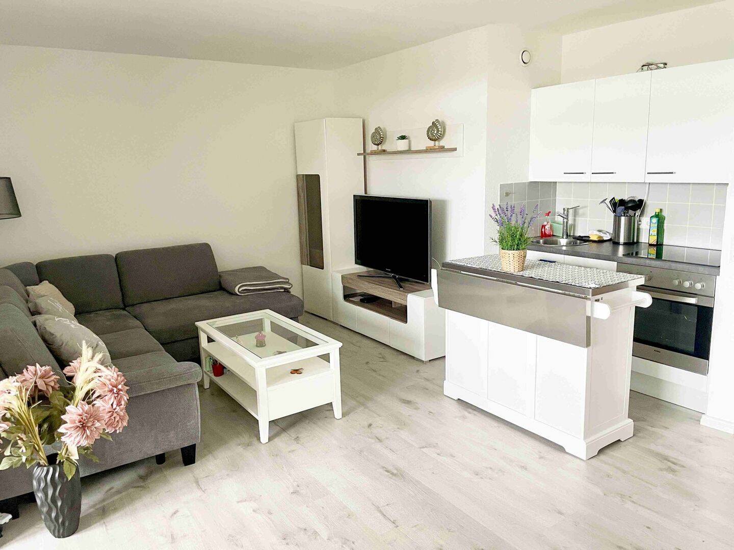 Schilksee –  modernisiertes Appartement mit „kleinem“ Blick auf die Ostsee – 24159 Kiel – Vorschaubild 4