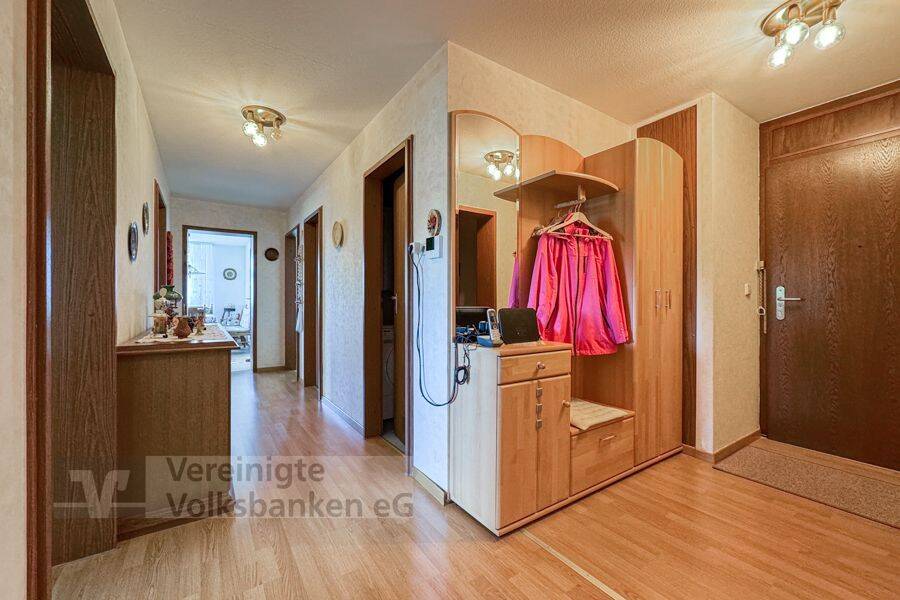 Tolle 4 Zimmerwohnung mit Garage – sofort Frei – in gutem Zustand – 72762 Reutlingen – Vorschaubild 4