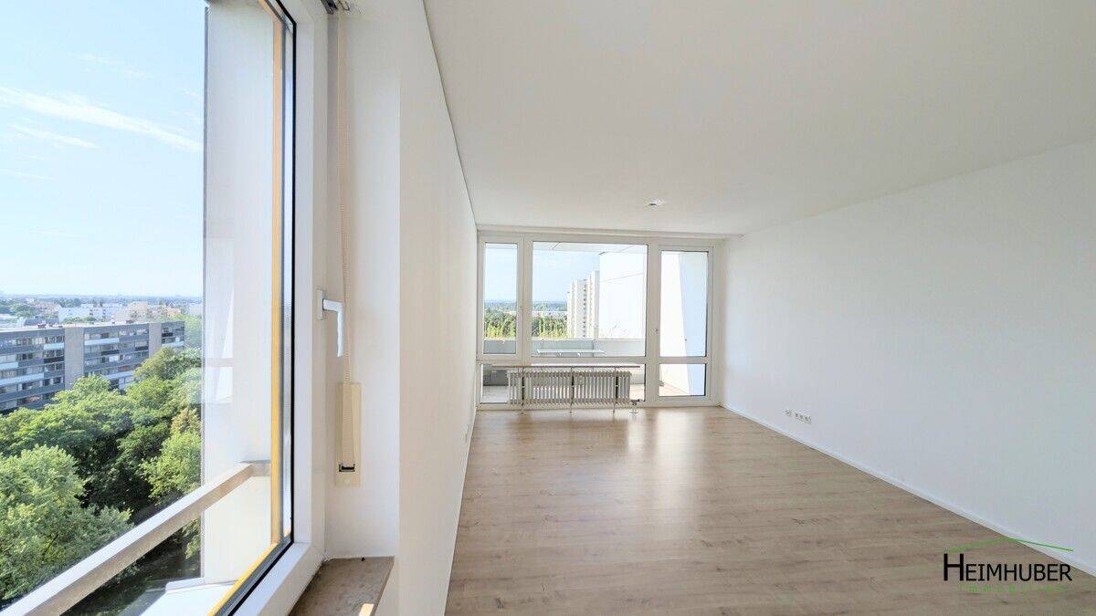 Beste Aussichten !! 2 Zimmer Penthousewohnung im 11 Stock!! – 81243 München – Vorschaubild 3