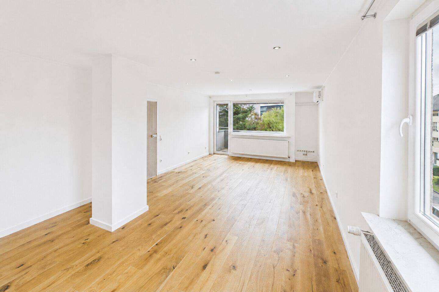 Modernisiertes Wohnjuwel: Hochwertige 3-Zimmer-Wohnung mit zwei Balkonen und Klimaanlage! – 51147 Köln – Vorschaubild 4