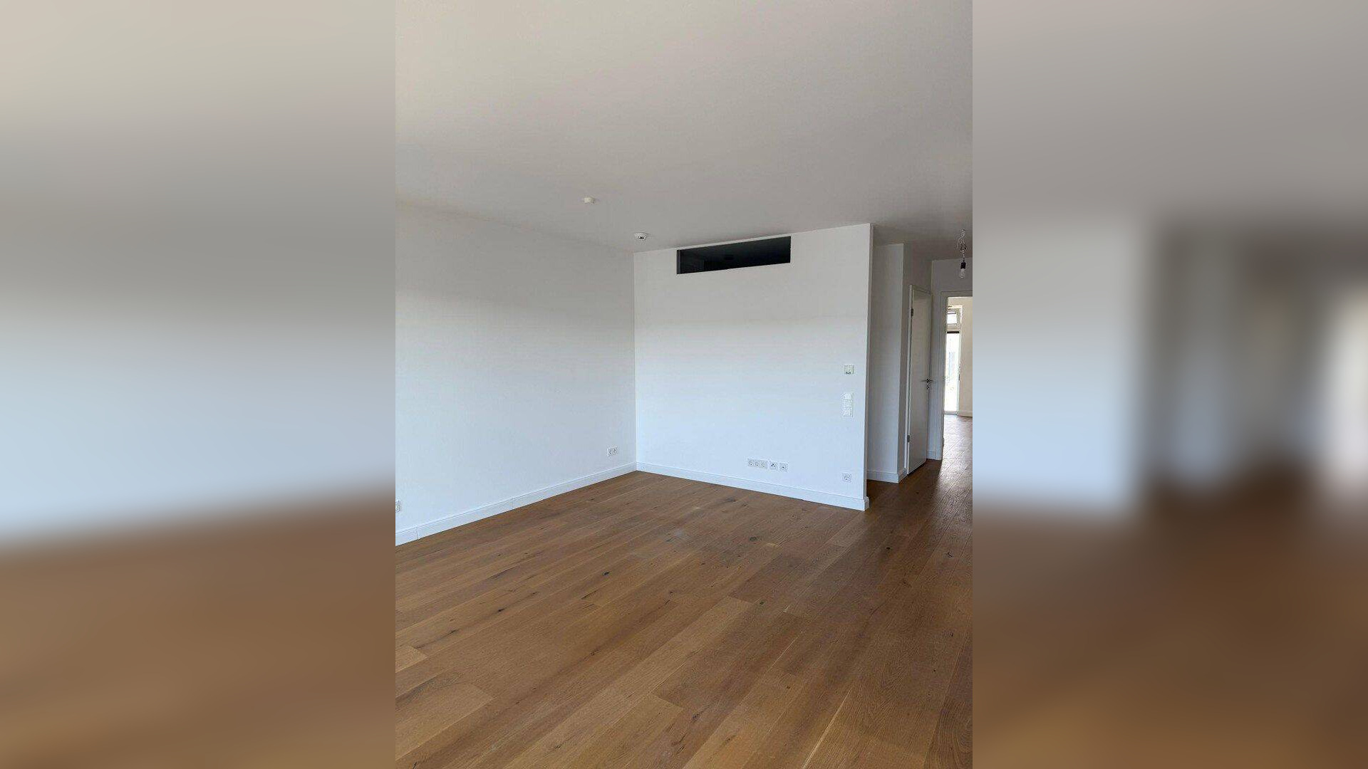 Barrierefreie 4-Zimmer-Endetagenwohnung mit Balkon und Tiefgarage mit Wallbox – 21035 Hamburg – Vorschaubild 4
