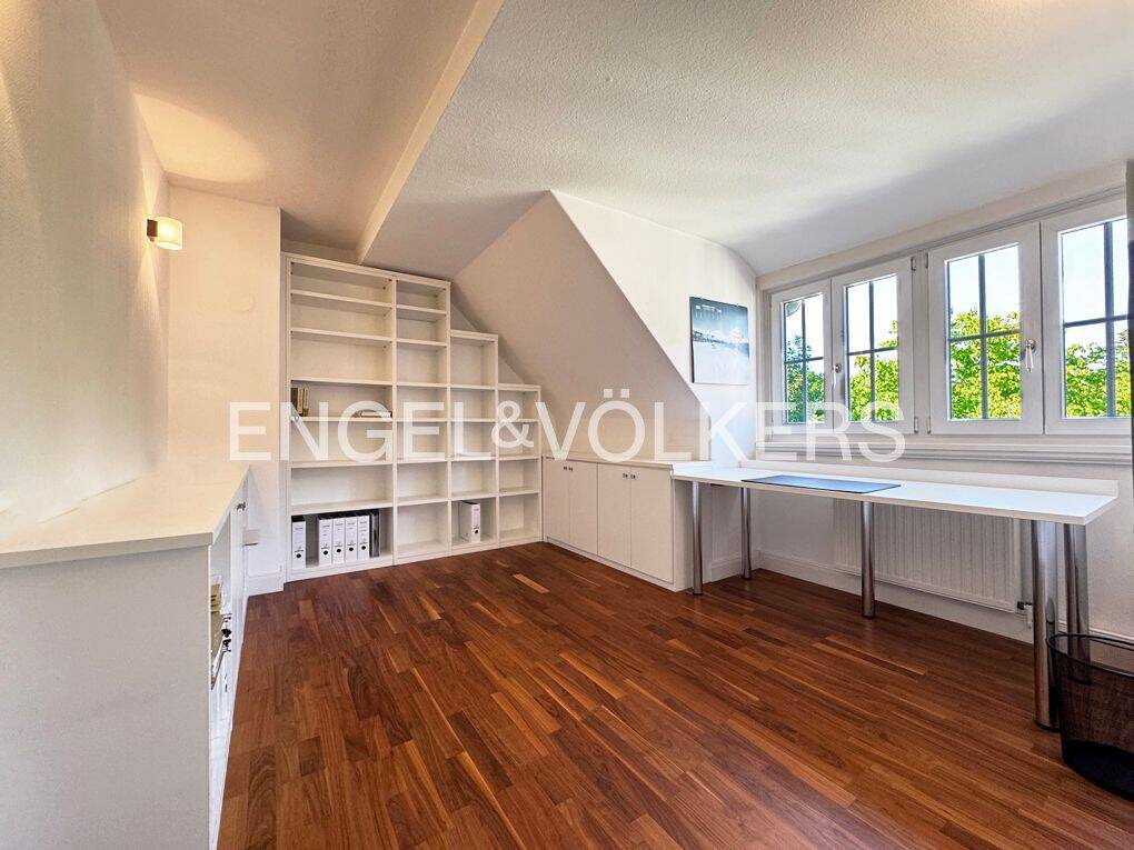 Stilvolle 4-Zimmer-Maisonettewohnung mit Pkw-Carport-Stellplatz – 28355 Bremen – Vorschaubild 5