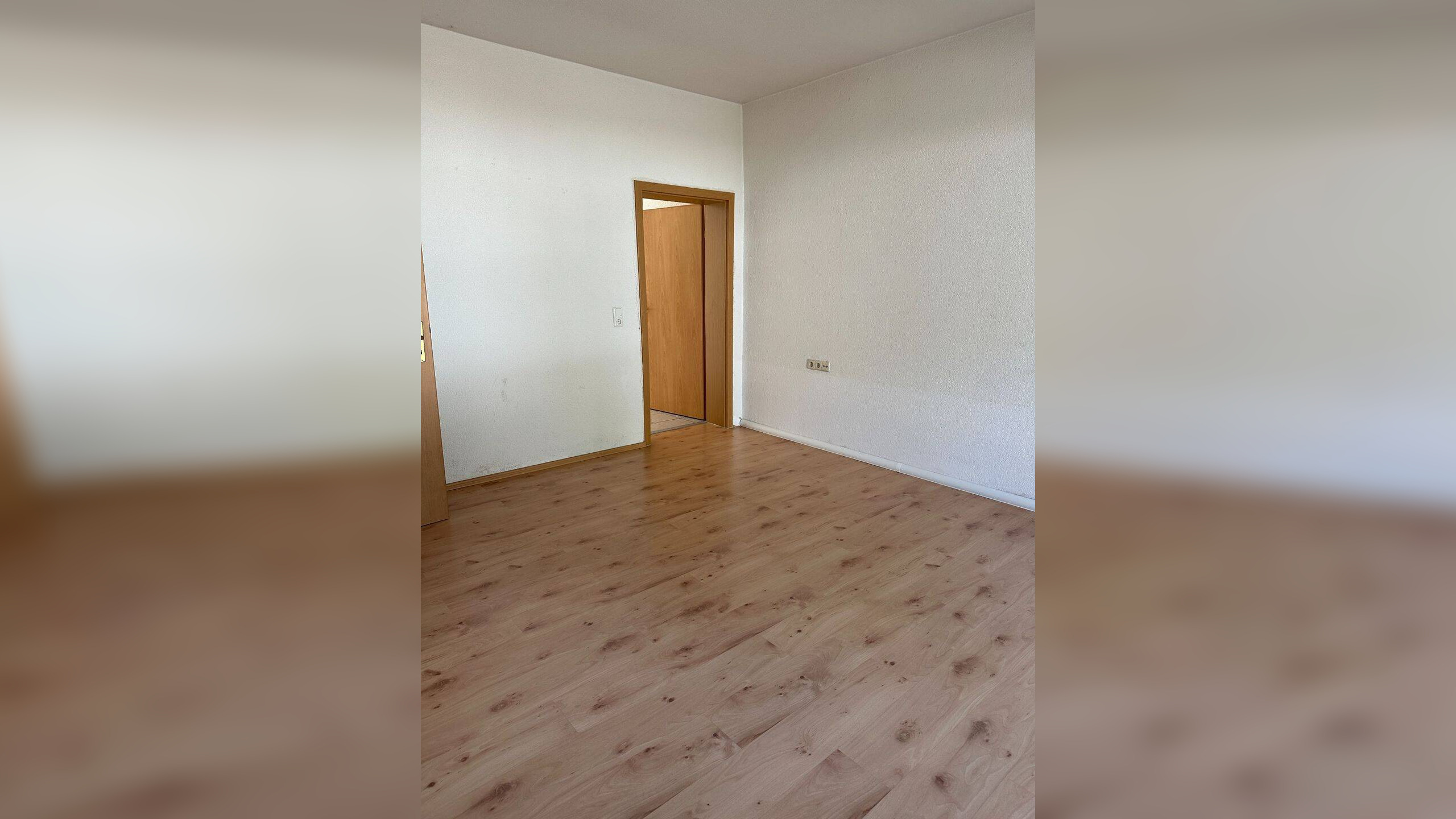 Erdgeschoss-2-Zimmer-Wohnung mit 53,4 m² in Chemnitz – Chemnitz – Vorschaubild 7