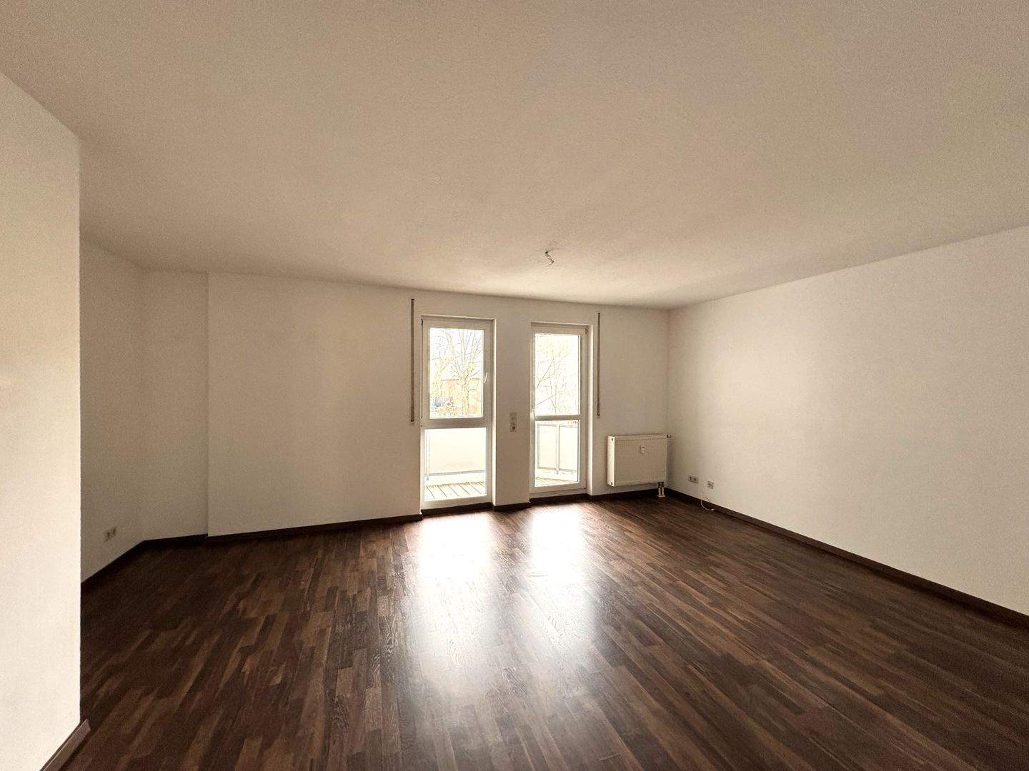 Helle 2-Zimmer-Wohnung mit Balkon – ideal geschnitten – Chemnitz – Vorschaubild 4