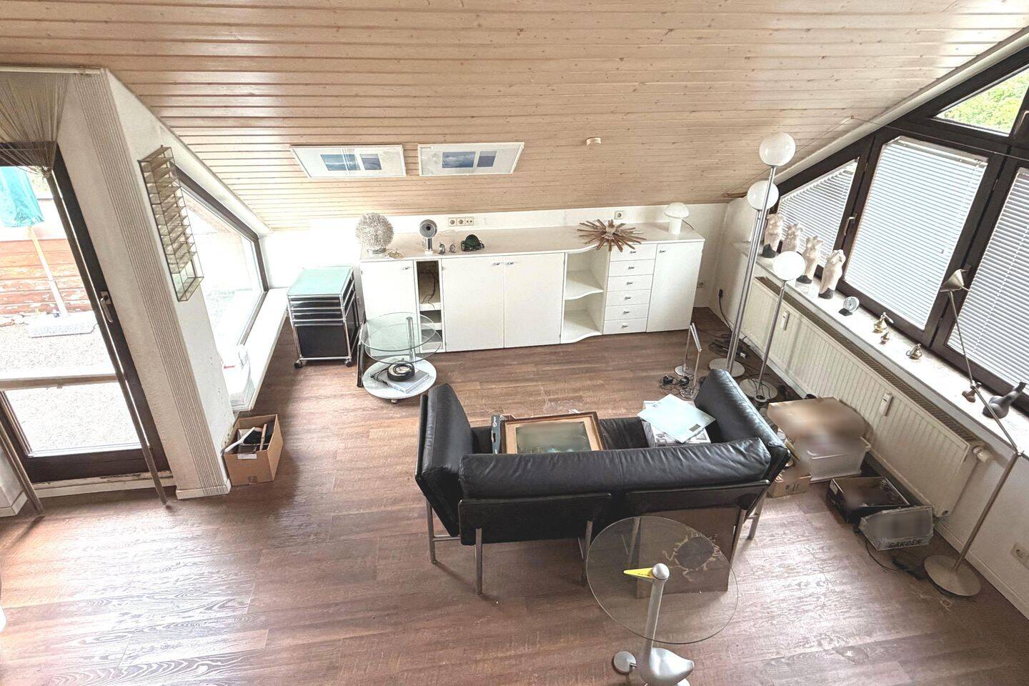 Sofort freie, ruhige 2-Zimmer-Eigentumswohnung im DG mit Dachloggia und Tiefgaragenstellplatz! – 70569 Stuttgart – Vorschaubild 5