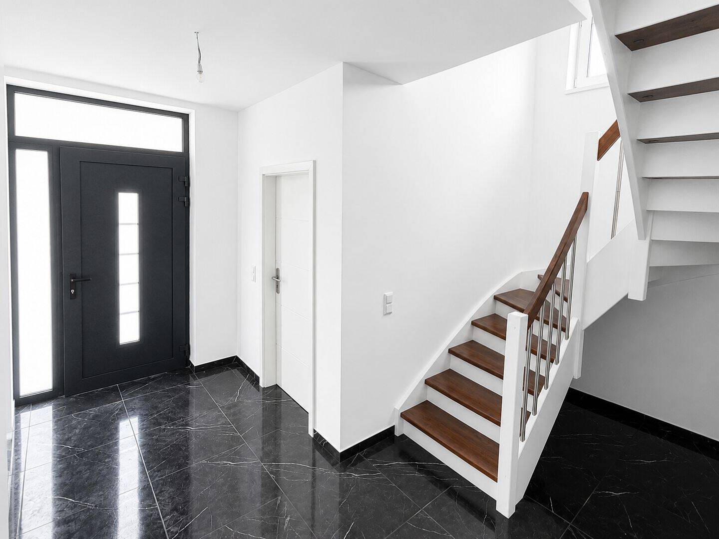 Berlin-Lichtenberg – Erstbezug 2026 – exklusive Stadtvilla mit Wohnkomfort mit Balkon & Garten ! – 13059 Berlin – Vorschaubild 3