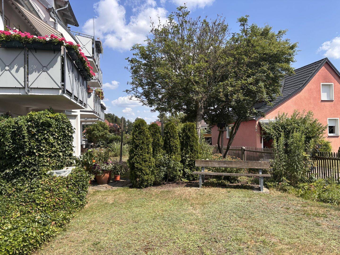 Bezugsfreie 3-Raum-Eigentumswohnung mit Balkon und Garage in beliebter Wohnlage von Dresden-Weixdorf – 1108 Dresden – Vorschaubild 3