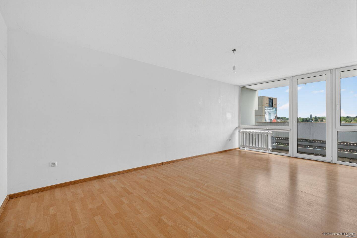 GEORGI: Helle Stadtwohnung mit Balkon in zentraler Lage – 81379 München – Vorschaubild 3