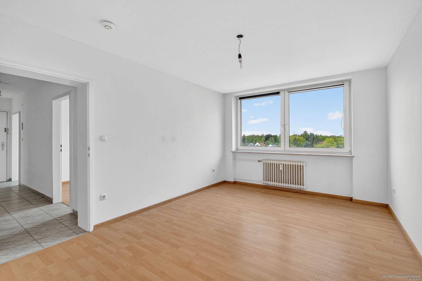 GEORGI: Helle Stadtwohnung mit Balkon in zentraler Lage – 81379 München – Vorschaubild 4