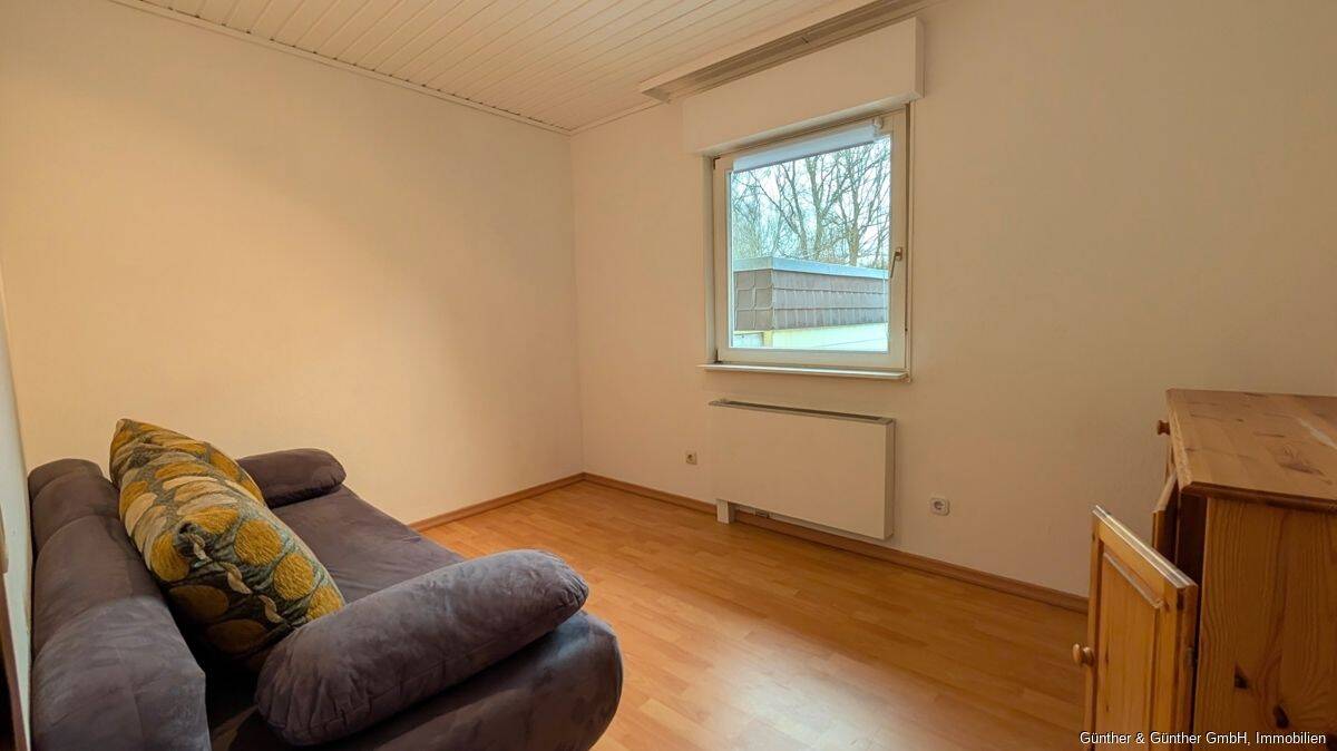 Großes Einfamilienhaus mit vielen Zimmern auf Erbpachtgrundstück OHNE Erbpachtzahlung – 22175 Hamburg – Vorschaubild 3